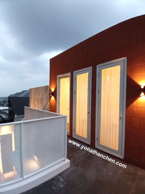 yonathan chen konsultan properti jual rumah mewah full furnish cluster belmont Taman Dayu Pandaan