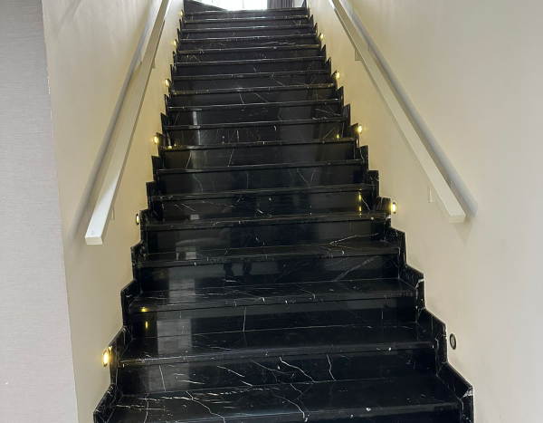 14. Investasi Premium - Rumah Raffles Garden Citraland Surabaya Barat - yonathan konsultan bisnis dan properti surabaya